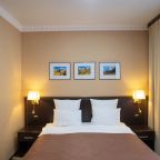 De Luxe (Стандарт с двуспальной кроватью на 1-м этаже), Отель ТауРух