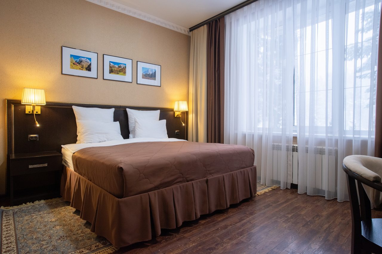 Стандарт на 1-м этаже с двуспальной кроватью