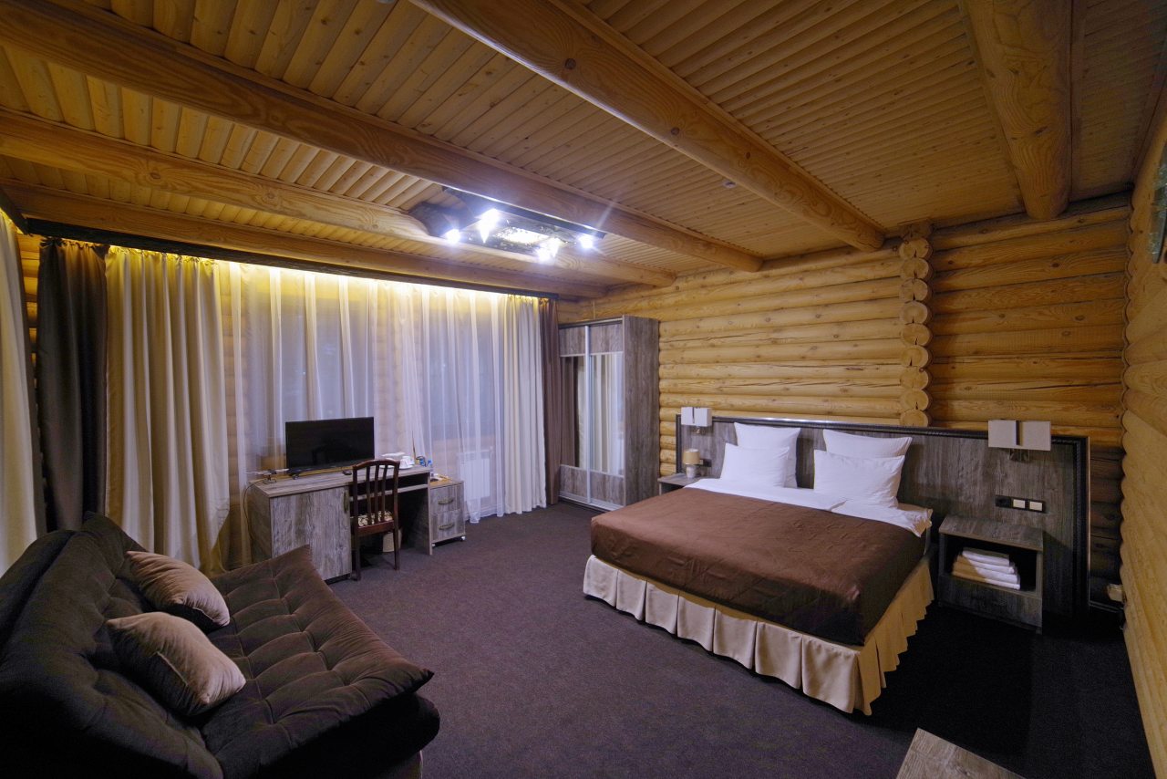 Делюкс-Комфорт в корпусе из соснового сруба