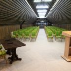 Конференц - зал на 100 человек