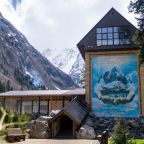 Вид на горы, Отель ТауРух