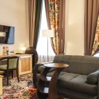 Полулюкс (Классический), Отель Cronwell Inn Стремянная