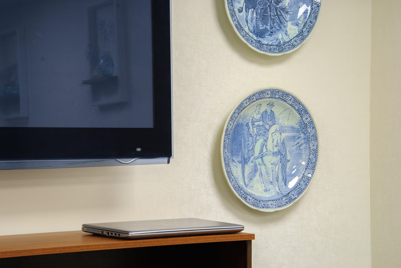 Комната переговоров, Отель Cronwell Inn Стремянная