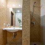 Студио, Гостиница Гала-Альпик