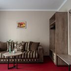 Люкс, Гостиница Гала-Альпик