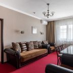 De Luxe, Гостиница Гала-Альпик