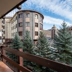 Студио, Гостиница Гала-Альпик