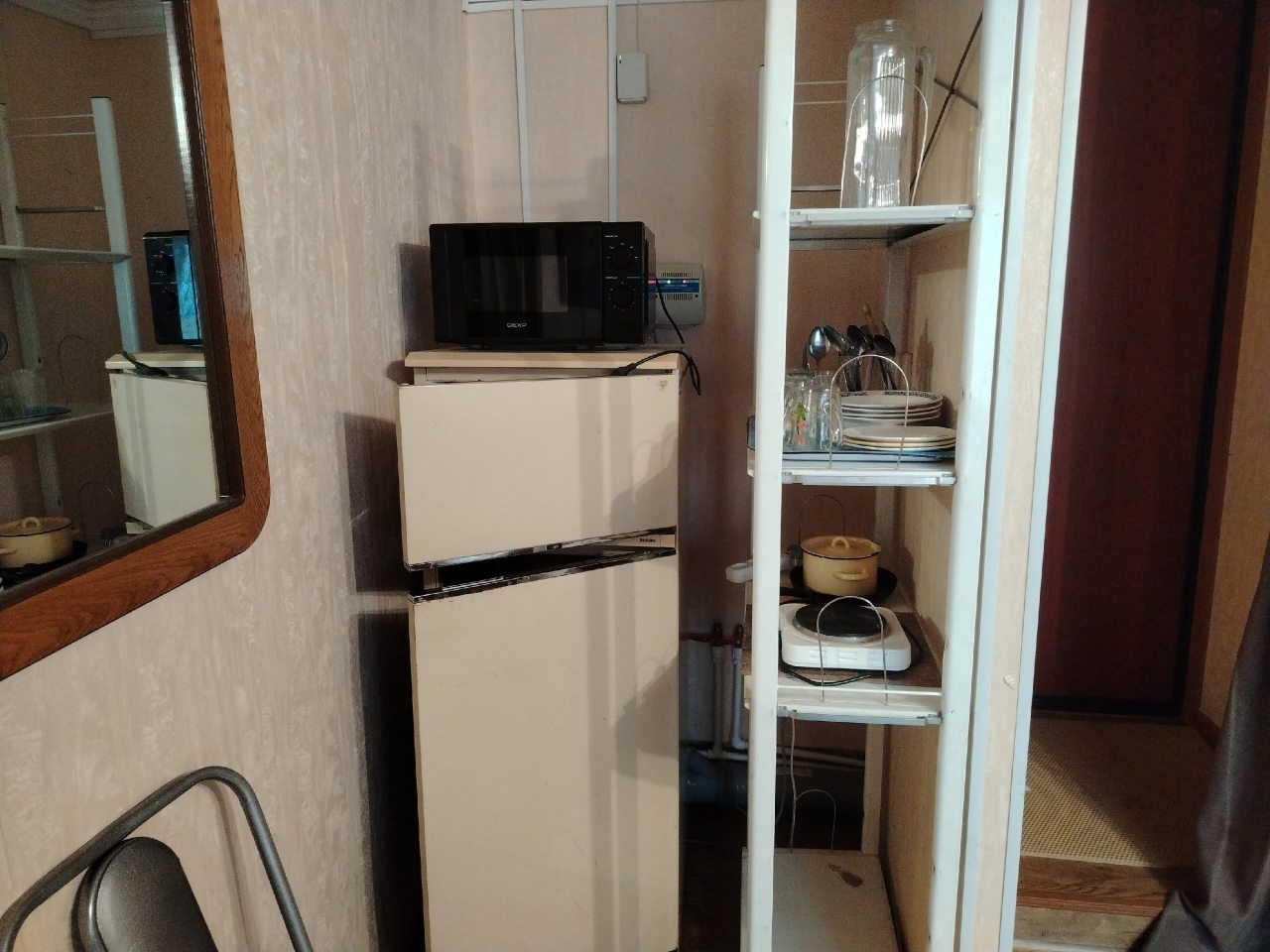 Двухместный (Трехместные апартаменты в зимнем домике с мини кухней и собственным сан узлом номер №15 стандарт), Гостевой дом Луманская Заводь