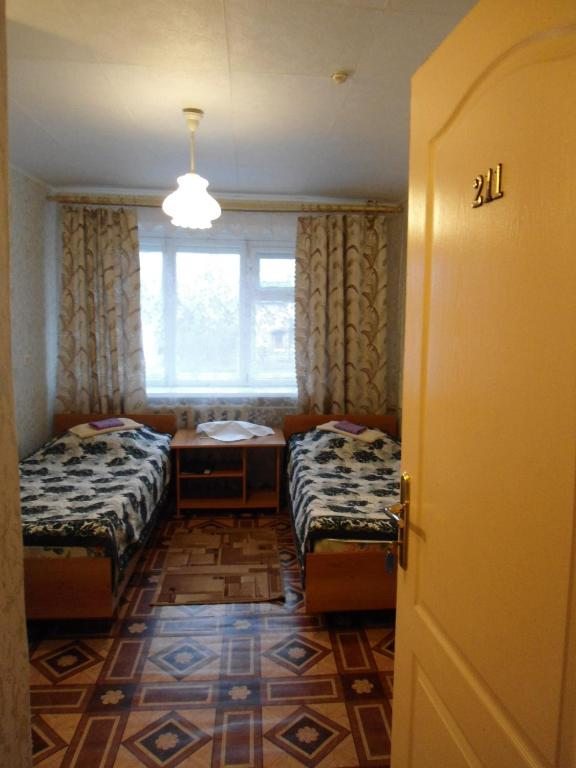 Двухместный (Бюджетный двухместный номер с 2 отдельными кроватями) гостиницы Русь, Кириллов