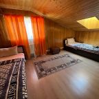 Коттедж с камином