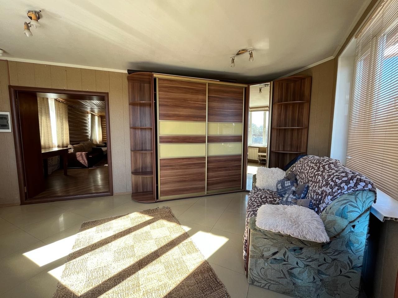 Коттедж с камином