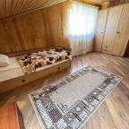 Коттедж с камином