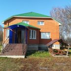 Коттедж с камином