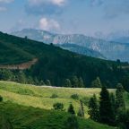 Объект находится в горах, Ays Let it Snow Hotel Rosa Khutor