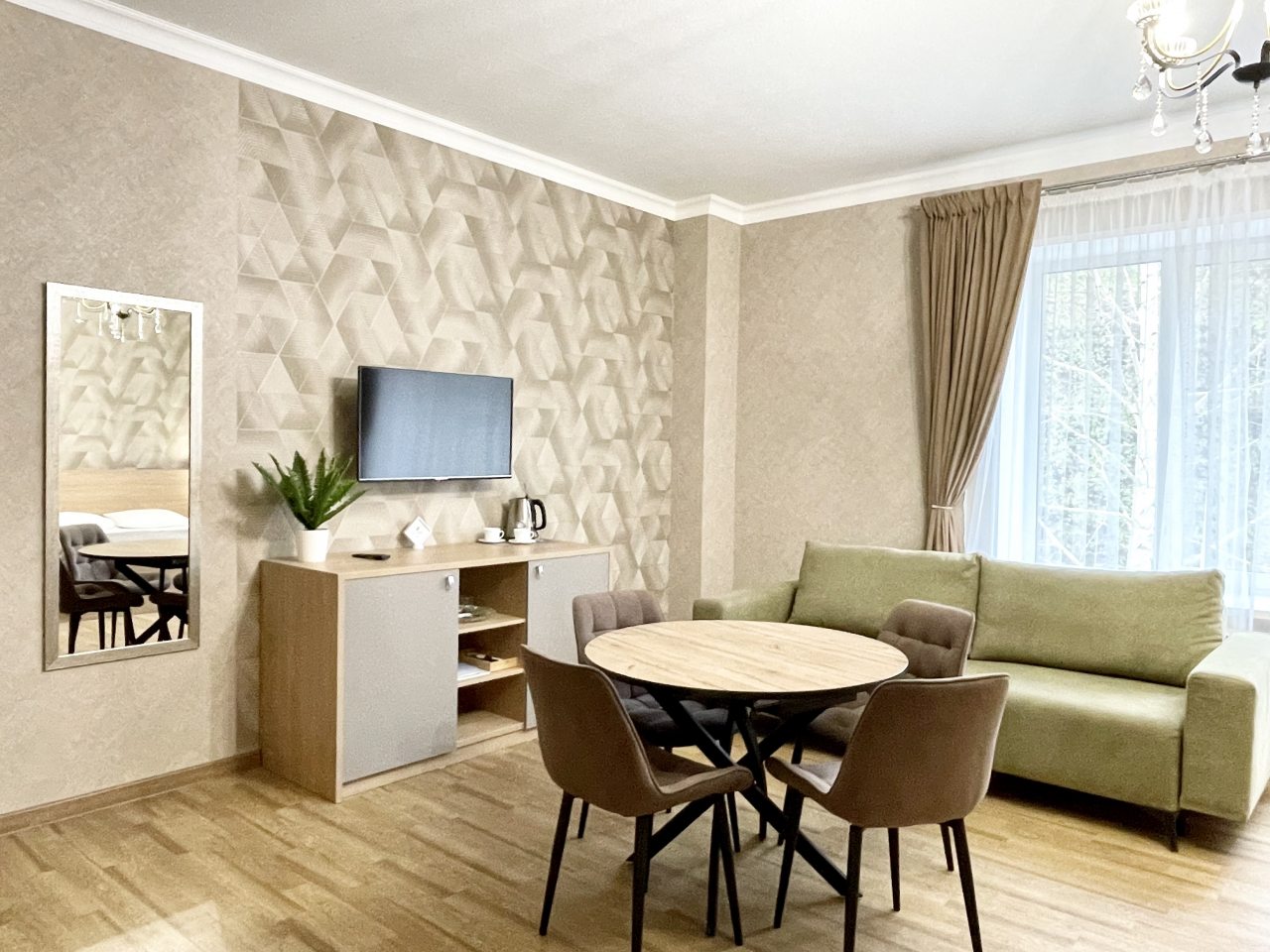 Двухместный (Стандарт плюс), Меблированные комнаты Межгорье