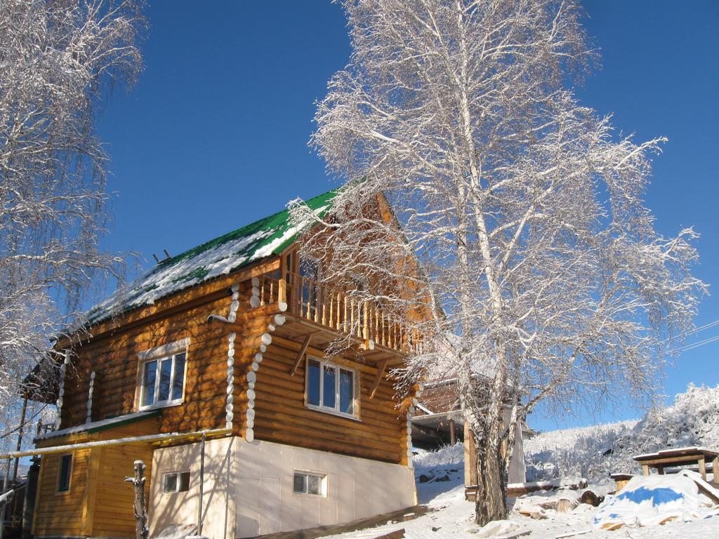 Номер (Дом для отпуска) отеля Теремок в горах, Новоабзаково