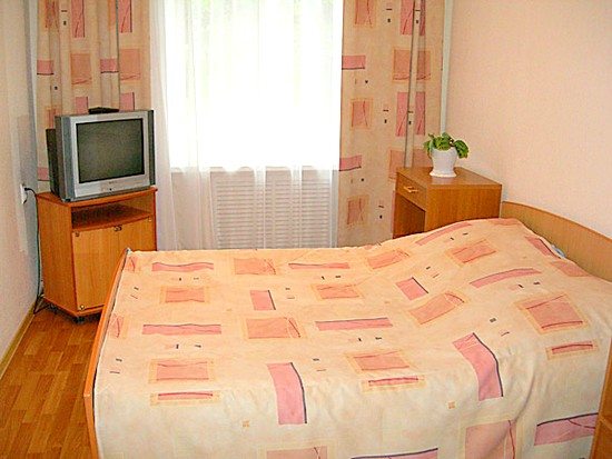 Двухместный (2-комнатный №3,4,9) гостиницы Комфорт, Пермь