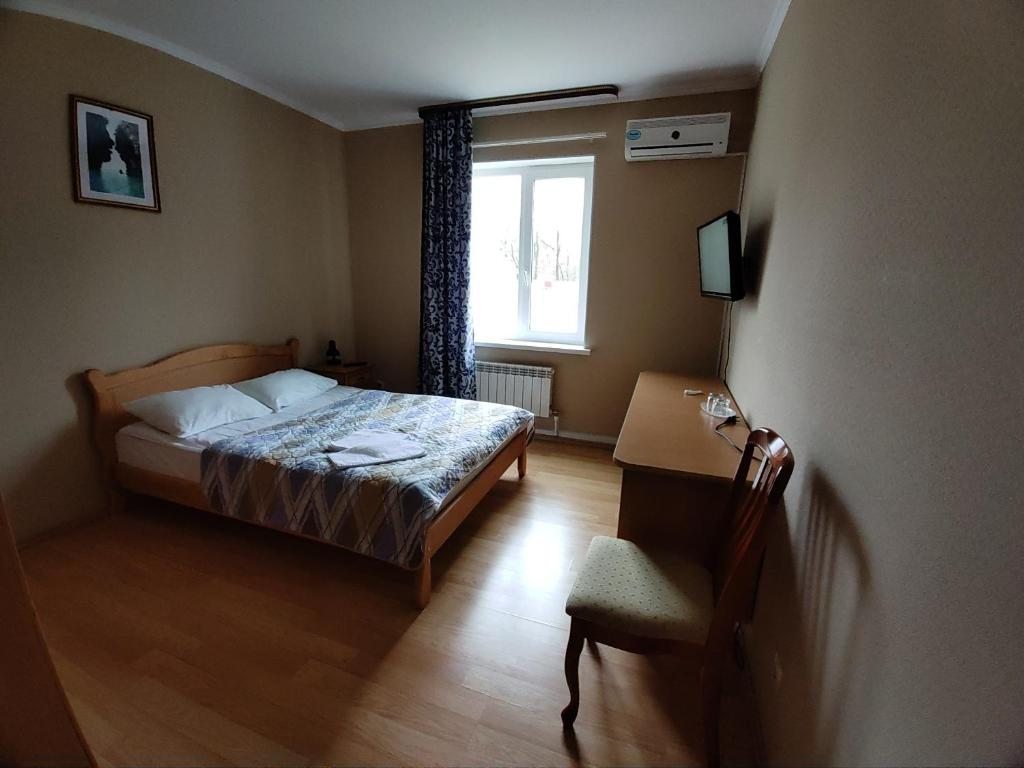 Двухместный (Двухместный номер «Комфорт» с 1 кроватью) отеля Визит, Волжский, Самарская область