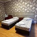 Двухместный (Стандартный номер с балконом, 2 односпальные кровати), Гостиница Дом туриста