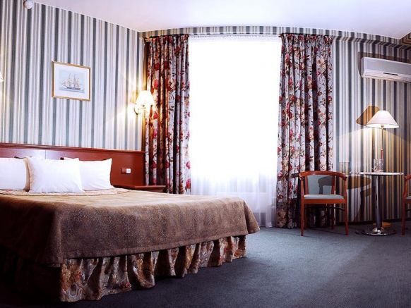 Фотография номера гостиницы Best City