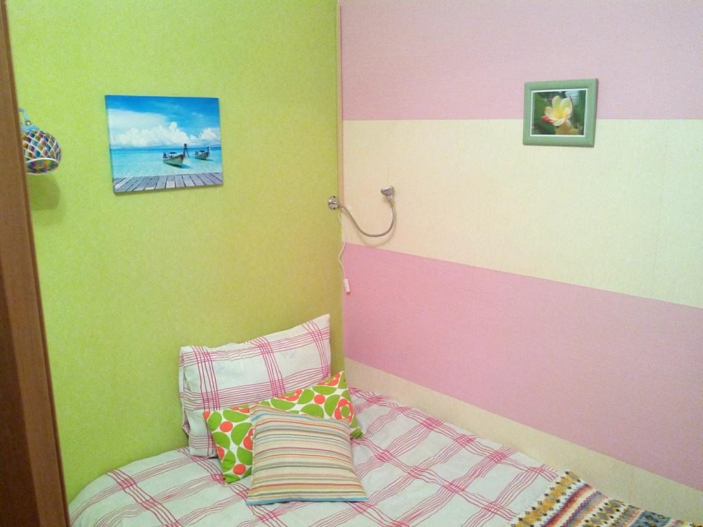 Одноместный (Одноместный номер без окон с общей ванной комнатой) мини-отеля Коста Рика, Щелково