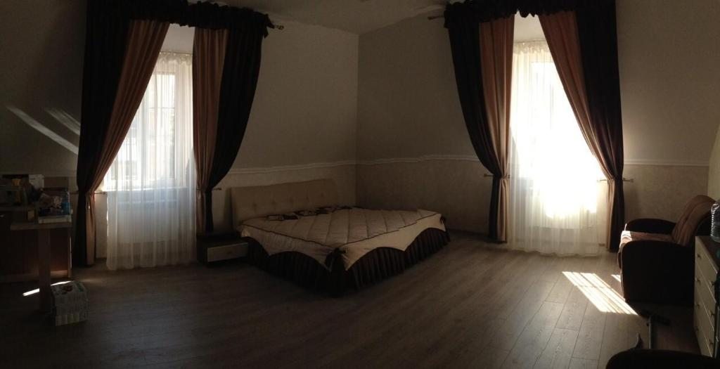 Сьюит (Двухместный номер-студия Делюкс с 1 кроватью) гостевого дома Алина, Янтарный