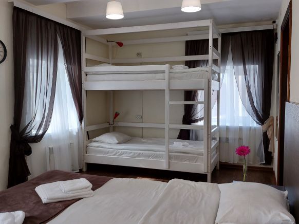 Фотография номера хостела Белый Тополь