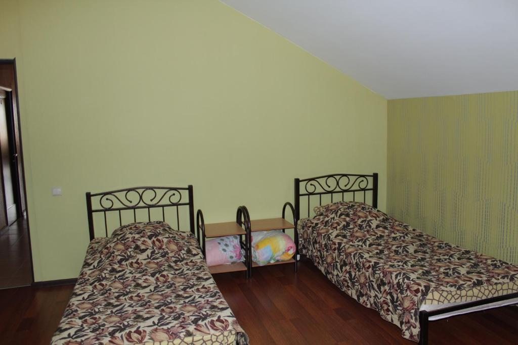 Двухместный (Двухместный номер Делюкс с 2 отдельными кроватями) отеля Ямайка, Оренбург