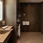 Люкс (Номер Люкс для маломобильных - с двуспальной кроватью), Отель Novotel Москва Киевская
