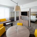 Сюит (Номер Люкс - с двуспальной кроватью), Отель Novotel Москва Киевская