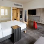 Семейный (Семейный стандартный номер - с двуспальной кроватью), Отель Novotel Москва Киевская