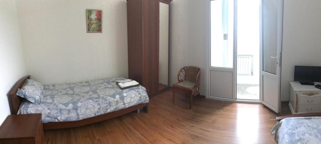Двухместный (Бюджетный двухместный номер с 2 отдельными кроватями) отеля Парма, Грозный
