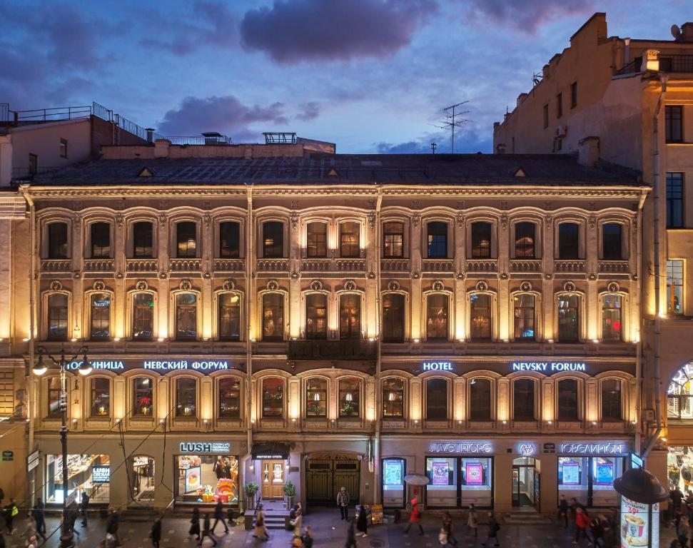 Отель Невский Форум, Санкт-Петербург