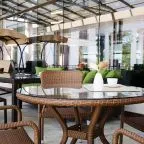 Терраса, Санаторий Источник