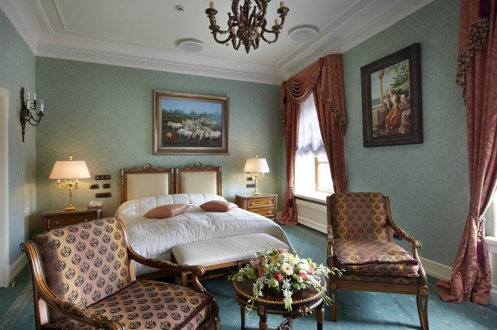 Двухместный (Улучшенный двухместный номер с 1 кроватью или 2 отдельными кроватями) отеля Талион Империал Отель, Санкт-Петербург