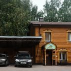 Парковка предоставляется при наличии свободных мест, Хостел Аполло