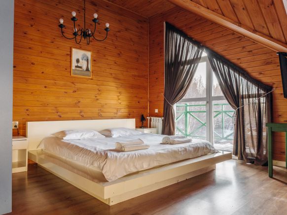 Фотография номера гостиницы Larch Boutique Hotel
