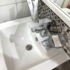 Двухместный (Номер стандарт с двуспальной кроватью), Отель Ларч