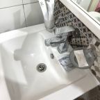 Двухместный (Двухместный номер с 1 кроватью и видом на озеро), Отель Ларч