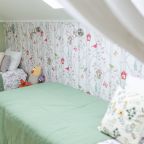 Семейный (Номер с двуспальной кроватью и двумя односпальными), Арт-отель Скворечник