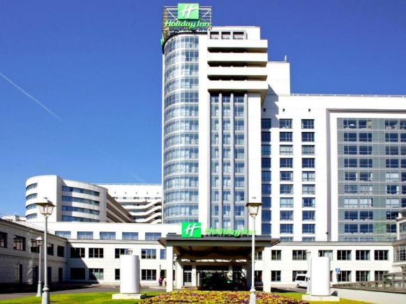 Сеть отелей Holiday Inn