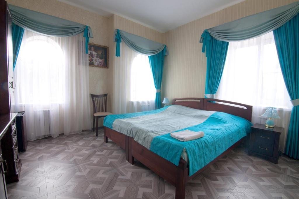 Двухместный (Улучшенный стандартный номер с раздельными кроватями) мини-отеля Три Богатыря, Муром