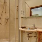 Ванная комната классического номера