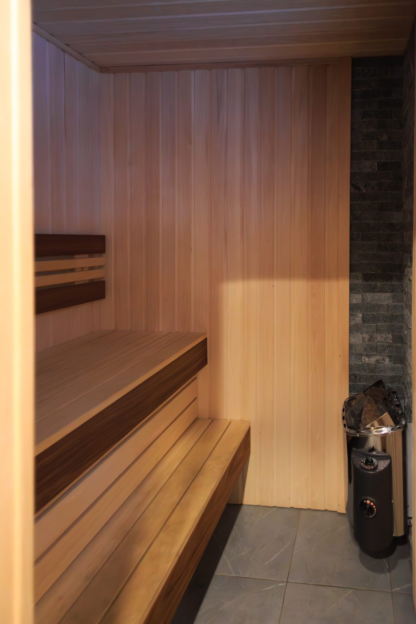 Коттедж (Люкс плюс), База отдыха Верижица