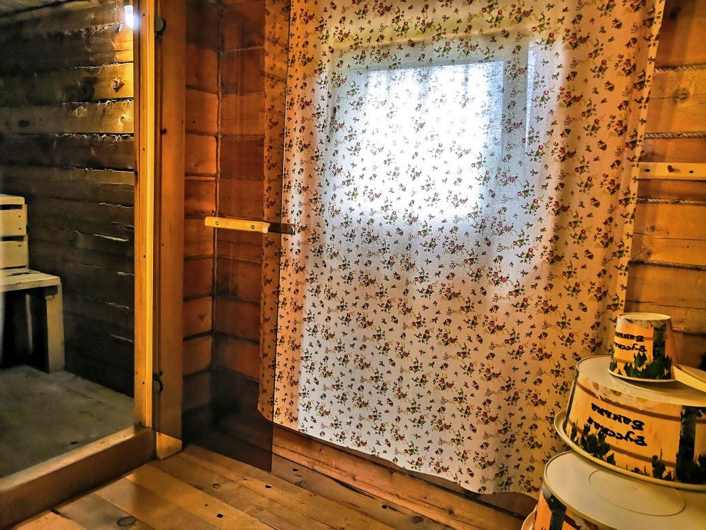 Русская баня на дровах в гостевом доме 