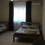 Трехместный (Стандартный трехместный номер), Гостиница LUX