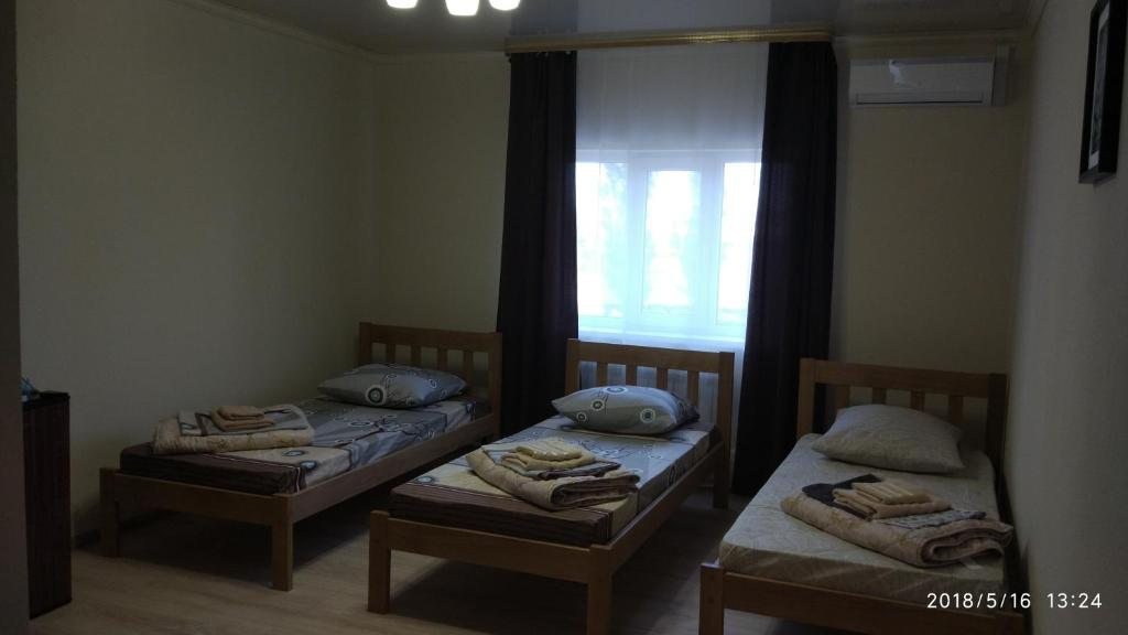 Трехместный (Трехместный номер), Гостиница LUX