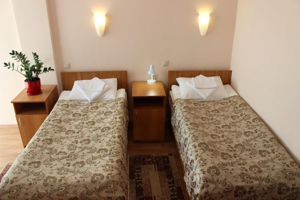 Двухместный (Стандарт, С 1 кроватью или 2 отдельными кроватями) гостиницы Академическая, Калининград