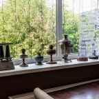 Бар, Загородный отель Алия