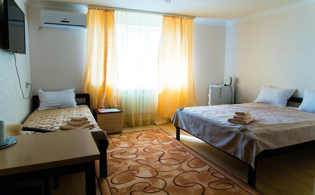 Двухместный (Стандартный двухместный номер с 2 отдельными кроватями) отеля Адмиралъ, Калач-на-Дону